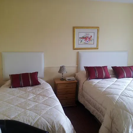 Tir Na Nog 4* Cashel (Tipperary)