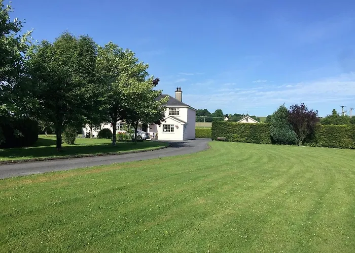 Tir Na Nog Frühstückspension 4*