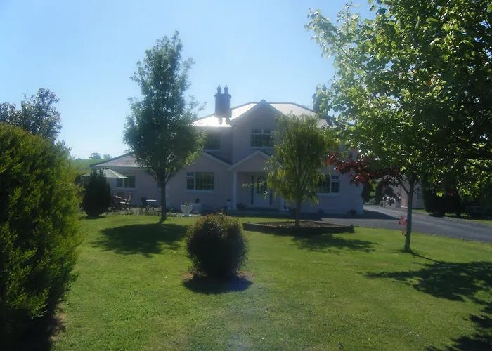 Tir Na Nog Cashel (Tipperary)