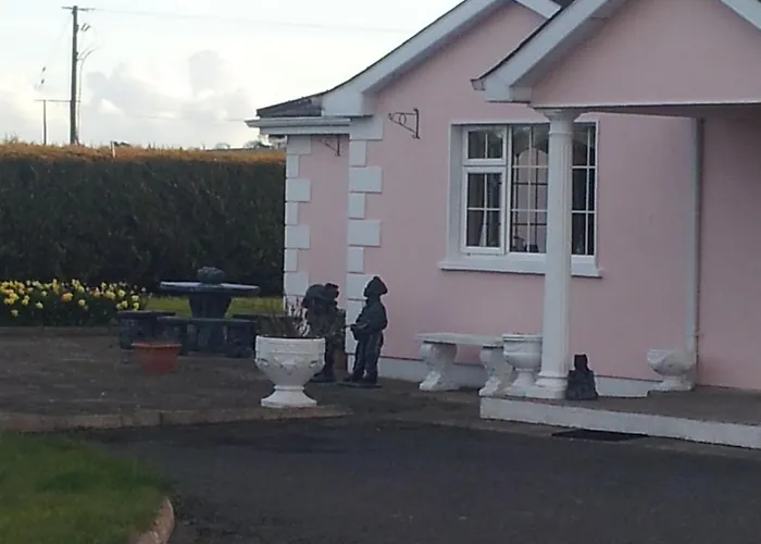 Bed & Breakfast Tir Na Nog 4*