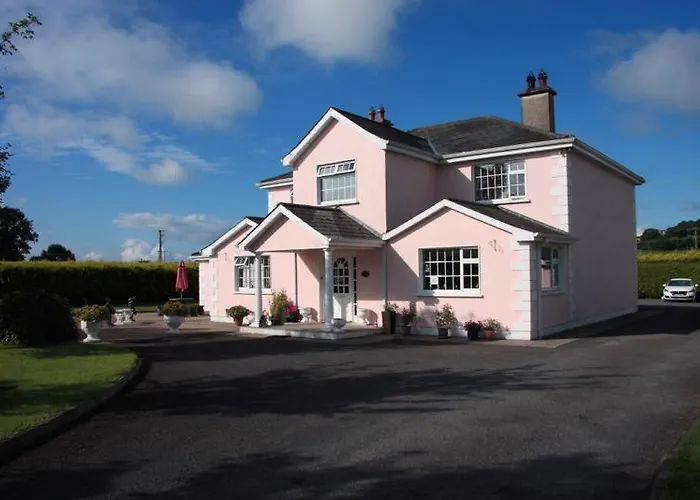 Tir Na Nog 4* Cashel (Tipperary)