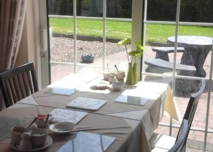 Frühstückspension Tir Na Nog 4*